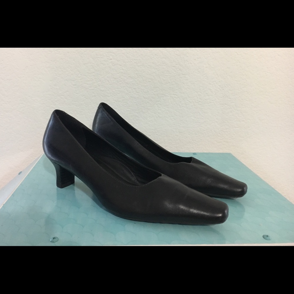 ECCO leather black shoes